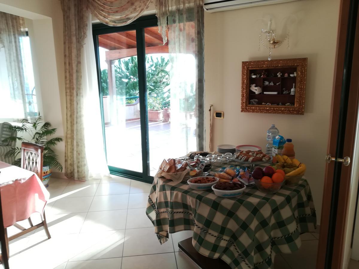 La Collina Capo D'Orlando Bed and Breakfast Buitenkant foto